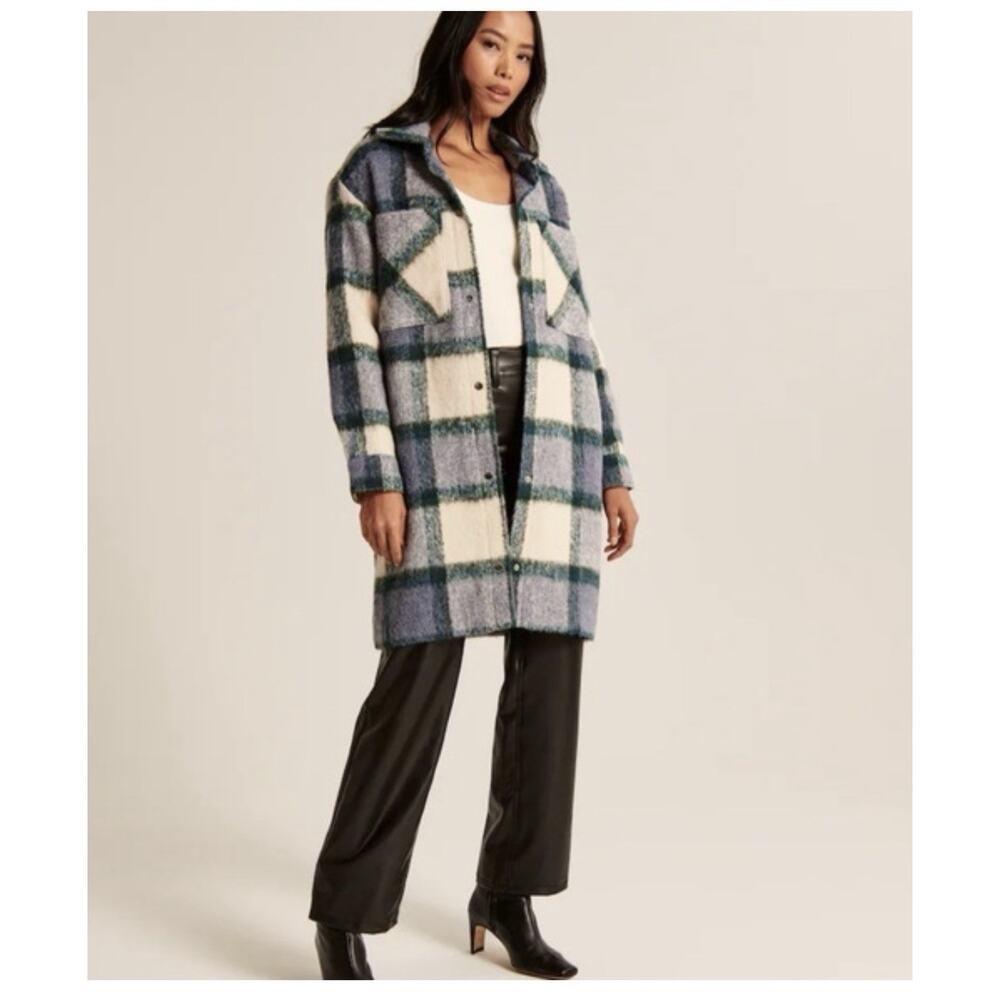 Abercrombie & Fitch Woman's plaid Wool Blend Overcoat flannel winter coat XS